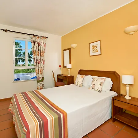 Cheerfulway Alba 3* アルブフェイラ